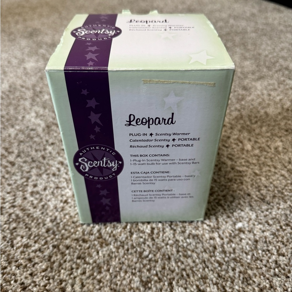 Scentsy Leopard Plug-In Warmer - Picture 2 of 2